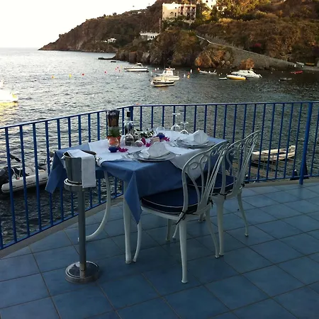 Hotel Rocce Azzurre